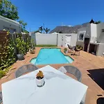 Family Home In Kirstenhof- Solar Heated Pool & Inverter