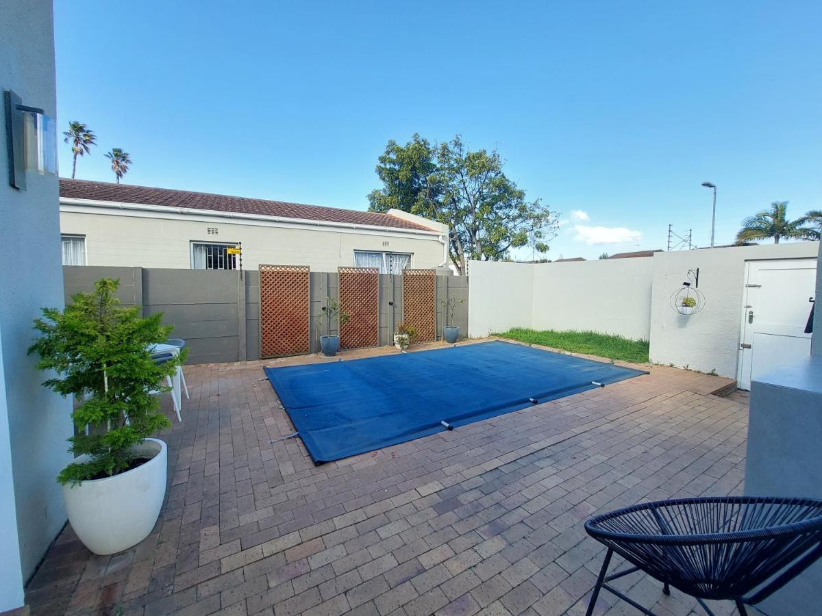Holiday home Family In Kirstenhof- Solar Heated Pool & Inverter