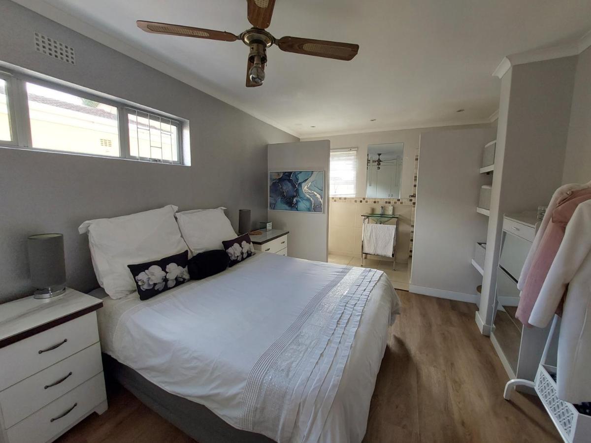 Holiday home Family In Kirstenhof- Solar Heated Pool & Inverter