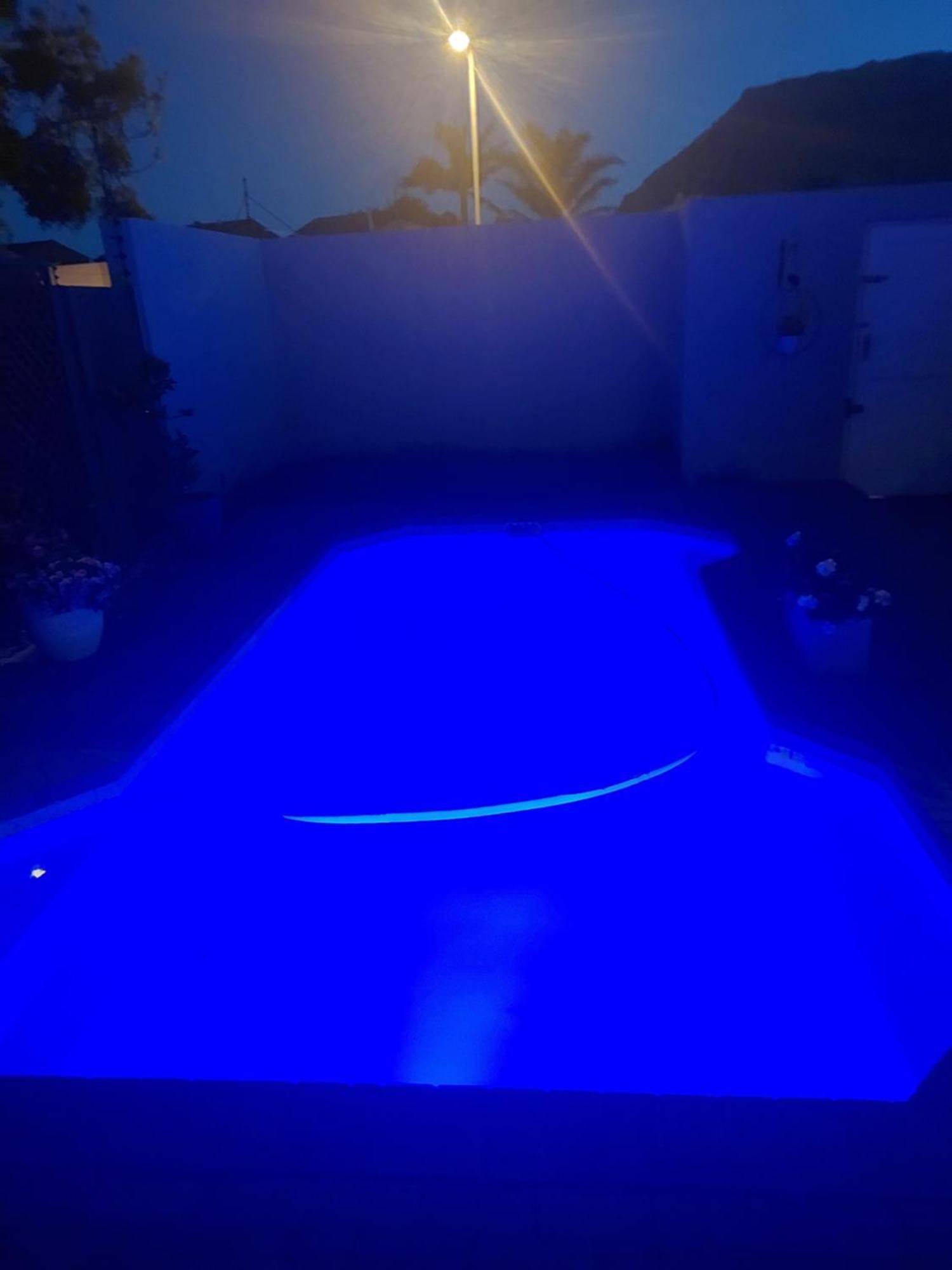 Family In Kirstenhof- Solar Heated Pool & Inverter Holiday home *
